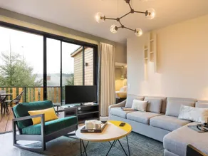 Family-oriented charming bungalow with heated pool, terrace & sauna - Image 4