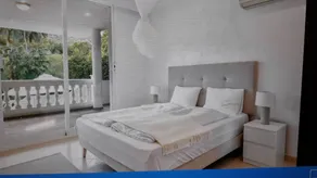 Maison avec jardin, piscine privée et terrasse | Vue panoramique | Adaptée au travail à distance - Image 5