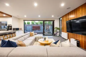 Villa Verde Luxury By The Golf Course - Image 4