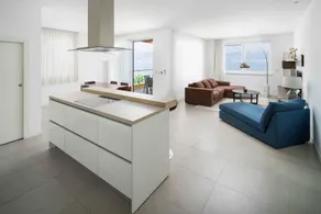 Beachfront Apartment Lemonade II - Image 4