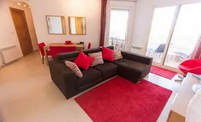 Appartement de vacances avec jardin, piscine et terrasse - Image 2