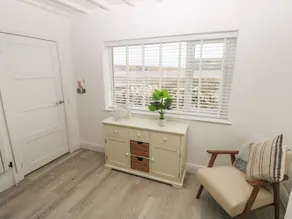 Child-friendly nice cottage with garden | Beach nearby | Pet-friendly - Image 4