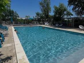 Camping 4 étoiles - Piscine  - efd0if - Image 3