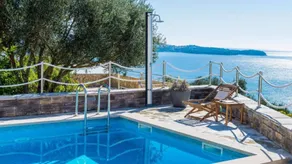 Holiday apartment with pool | Sea view - Image 5
