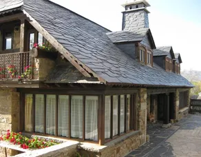 Country House 'Cuarto Del Ama' with Mountain Views, Private Garden and Wi-Fi - Image 4