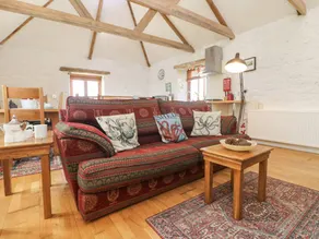 Cottage with BBQ - Image 2