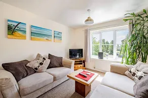 Holiday apartment with garden - Image 2