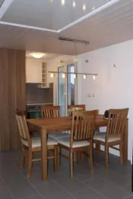 Holiday apartment with garden - Image 2