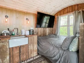 Child-friendly cottage with garden & jacuzzi | Pets allowed - Image 2