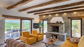 Flat with private pool, barbecue & terrace | Lake view - Image 2
