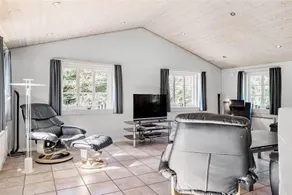 Children-friendly beautiful holiday home with terrace, sauna & BBQ | Dogs allowed - Image 3