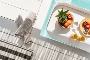 Charmant appart'hôtel avec jacuzzi, jardin et terrasse | Vue jardin | Avec animaux autorisés - Image 3