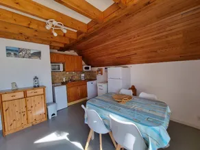 Family-oriented lovely holiday apartment with terrace | Beach nearby | Pet-friendly - Image 3
