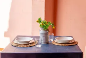 Appartement entièrement équipé avec jardin, terrasse et barbecue | Vue mer | Proche de la plage | Avec animaux admis - Image 2