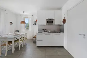 Apartment with garden | Mountain view - Image 3