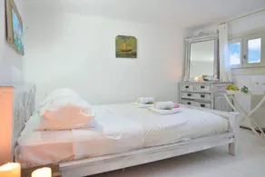 Family-friendly lovely villa with pool & garden | Sea view - Image 4