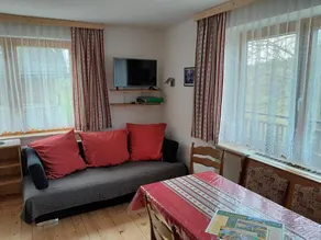 Child-friendly wonderful dedicated room with garden & BBQ | Dogs allowed - Image 5