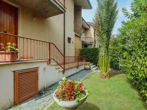 Appartement avec jardin - Image 2