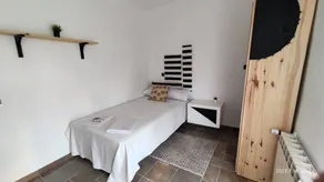 Private room with garden - Image 2