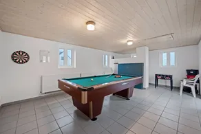 Family-oriented pleasant house with pool, hot tub & terrace | Next to the beach | Pets are welcome - Image 3