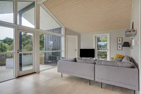 House with terrace & jacuzzi - Image 5