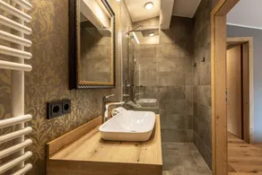 Holiday apartment with terrace, garden & sauna - Image 3