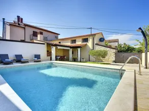 Casa con piscina privada, barbacoa y terraza - Image 2