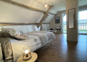 Bed and breakfast with garden & terrace - Image 2