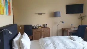 Premium Doppelzimmer Möhnetalblick - inklusive Frühstück! - Image 4