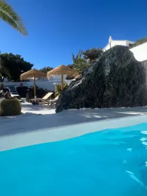 Villa with BBQ, terrace & private pool | Panoramic view - Image 3