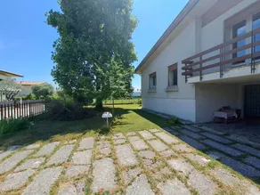 Villa con jardín | Vistas a la naturaleza - Image 2