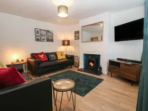 Family-friendly cottage with garden | Beach view | Pets are welcome - Image 3