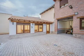 Puente del Rey Country House – Nature and Relaxation in Burgos - Image 2