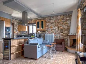 Holiday home with private pool, garden & terrace - Image 3