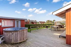 Children-friendly nice holiday home with terrace, jacuzzi & BBQ - Image 5