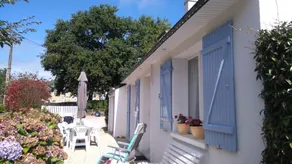 House with garden, barbecue & terrace | Garden view - Image 2