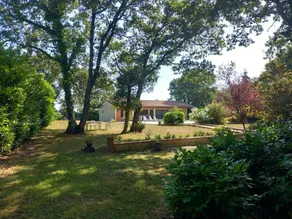 Gite with barbeque, private pool & garden - Image 5