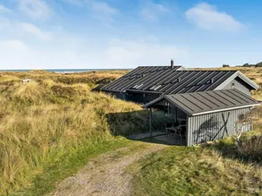 Children-friendly house with sauna, terrace & barbeque | Sea view | Dogs allowed - Image 5