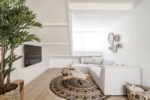 Yucca Beachhouse - Luxury Loft Apartment - Image 3