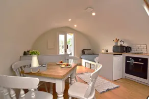 Camping suite with BBQ & garden - Image 2