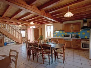 Cottage with BBQ & garden - Image 5