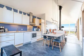 Charming house with sauna, jacuzzi & barbeque - Image 3