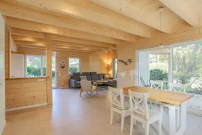 Ferienhaus „Zum Hafen 21“ in Zislow zwischen Wald und See - Image 3
