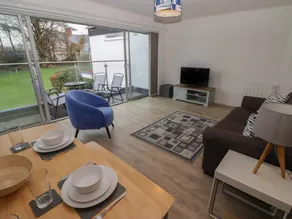 Family-friendly wonderful cottage with garden | Next to the beach | Dogs allowed - Image 5