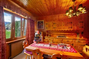 Fully equipped holiday apartment with barbecue & garden | Mountain view | Dogs allowed - Image 5