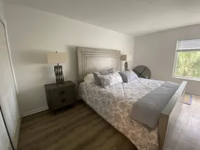 Appartement en copropriété avec jacuzzi, barbecue et piscine chauffée - Image 4