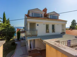 Apartamento vacacional con barbacoa | Vistas al mar - Image 2
