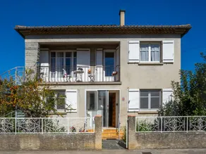Charmant appartement convivial et familial avec barbecue, jardin et terrasse | Vue jardin | Parfait pour le travail à distance - Image 3