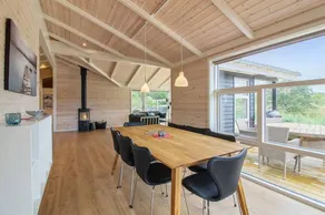 Fully equipped big holiday home with hot tub, terrace & sauna | Pet-friendly - Image 5
