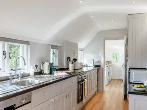 Fully equipped house with garden | Dogs allowed - Image 5